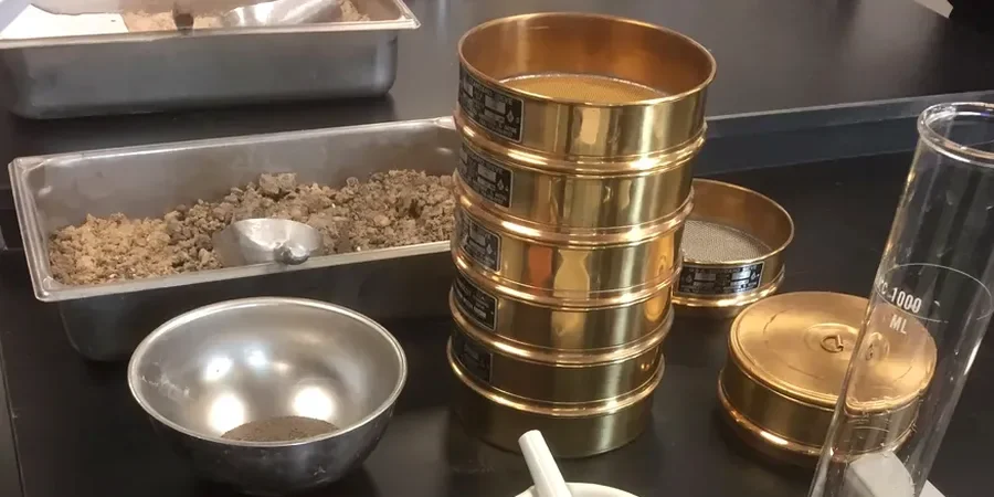 Grain Size Analysis (Sieve + Hydrometer) in Norwich